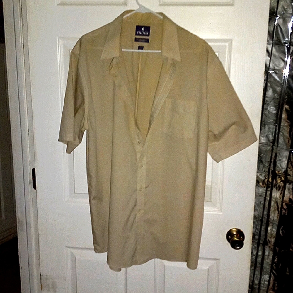 Three Peice Suite roughly 2-3XL